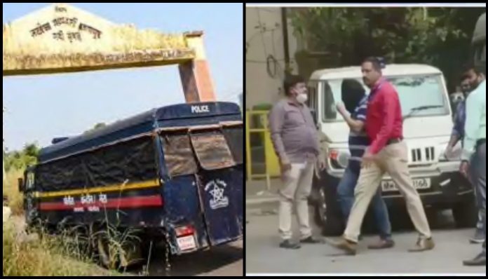 Mumbai Police leads Republic TV's Assistant VP to court with his head covered in a black cloth, Arnab Goswami moves SC challenging Bombay HC order