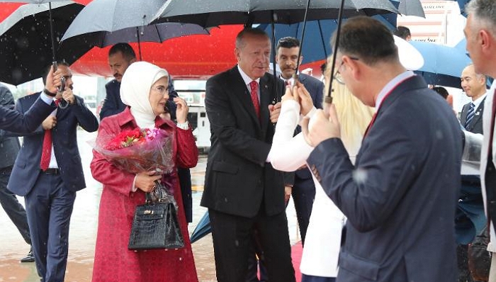 After Turkish first lady trolled for carrying luxury French bag amid Erdoğan’s call to boycott French products, pro-govt media claims she was carrying a fake