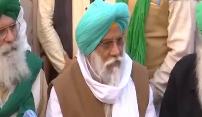 Farmer supports middlemen as he rails against Modi government for the reforms undertaken in the agriculture sector