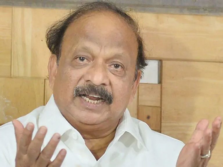 NDTV journalist spreads fake news regarding IMA scam accused ex-Congress MLA Roshan Baig, wrongly drags BJP