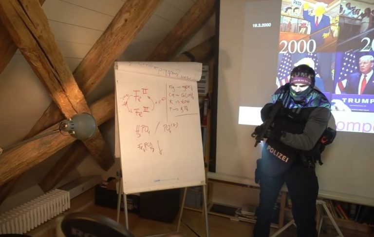 German police barge into the house of anti-lockdown activist Dr Andreas Noack, arrest him during YouTube livestream: Watch video