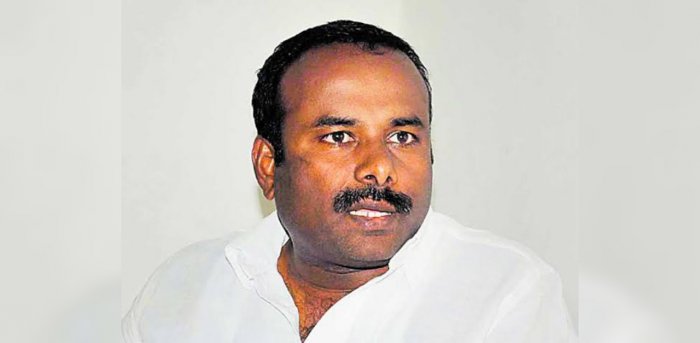 Bengaluru Riots case: Key aide of Congress leader Sampath Raj arrested for helping him abscond, sent to judicial custody