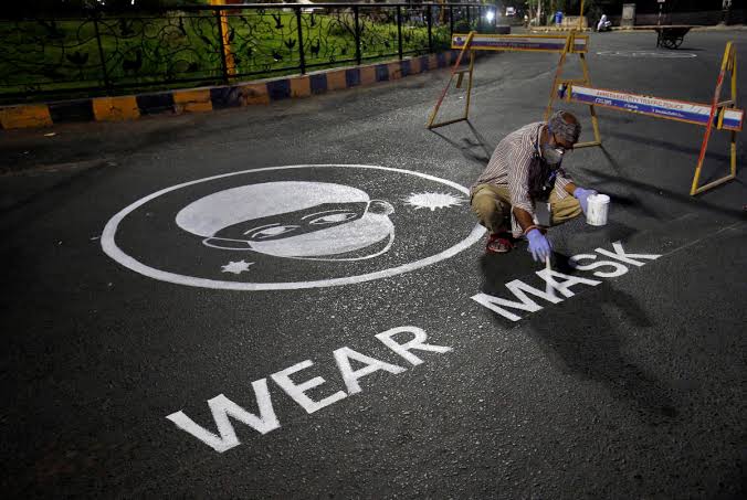 Gujarat High court asks state government to send people who do not wear masks to serve in COVID-19 community service centres