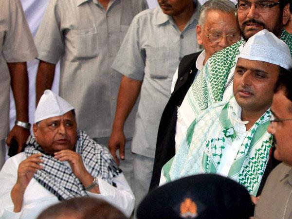 Akhilesh Yadav, son of Samajwadi patriarch Mulayam singh Yadav, has turned Ram Bhakt