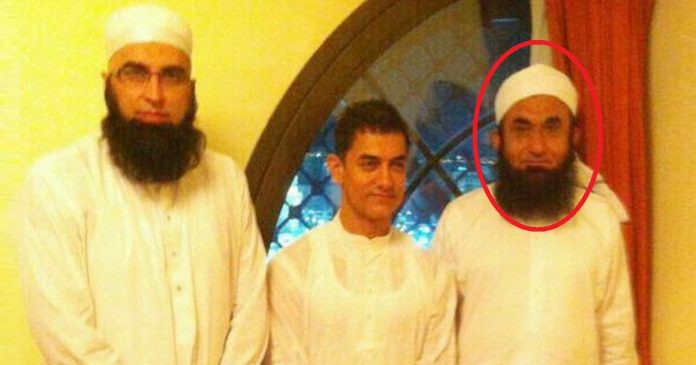 Maulana tariq Jameel with Aamir Khan