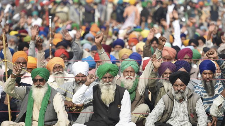 1500 vehicles of protesters from Punjab to reach Delhi to replenish the tired demonstrators: Here is what the report says
