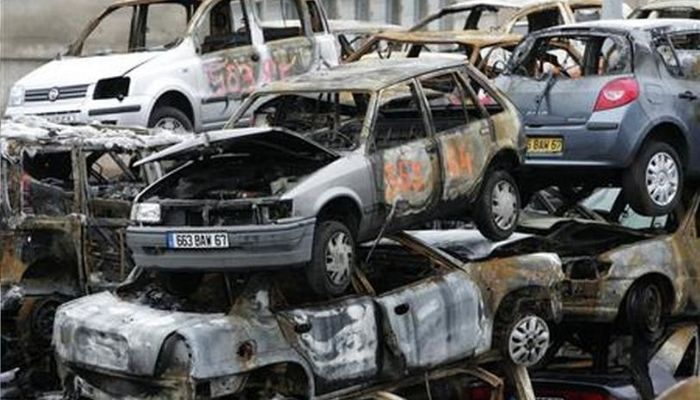 Why France’s hooligans burn cars on New Year’s eve: A look back at a bizarre tradition of arson