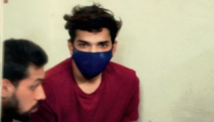 MP: Comedian Munawar Faruqi beaten for insulting Hindu deities in Indore