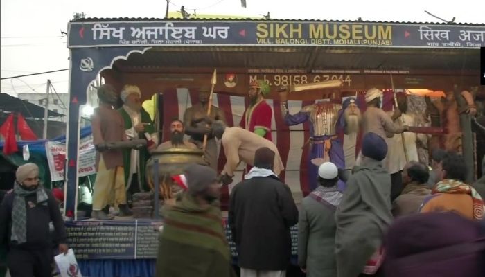 Museum depicting barbaric history of how Mughals beheaded, killed Sikh gurus appears at the Singhu border