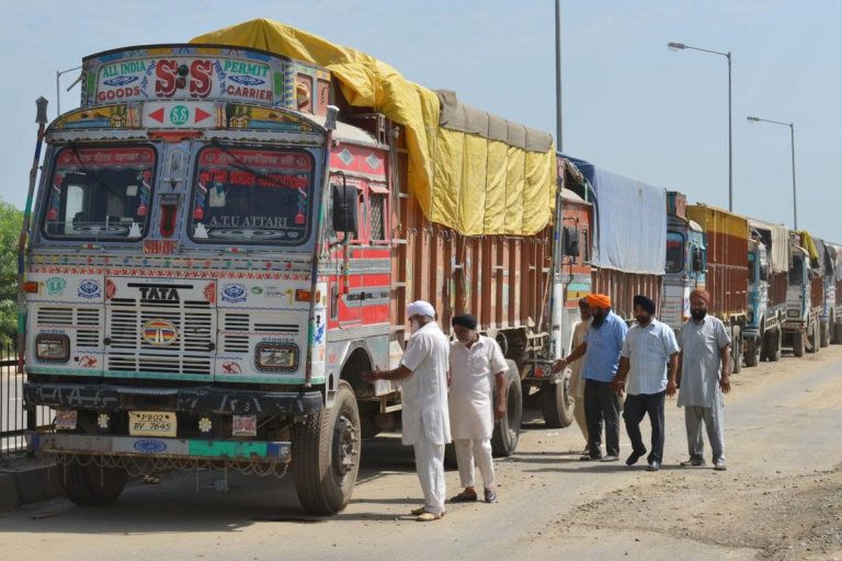Delhi: Punjab farmers’ road blockade disrupts supply chain, traders body claim Rs 27,000 crore losses incurred
