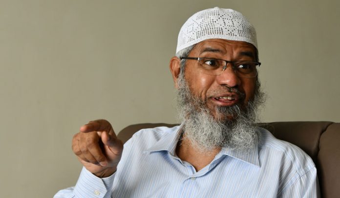 Islamist hate preacher Zakir Naik supports destruction of Hindu Temple in Pakistan