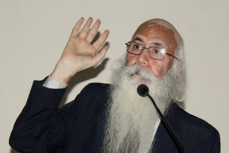 Spitting numbers like a drunken gambler at a Las Vegas casino: How to be a top economist – Marxist edition