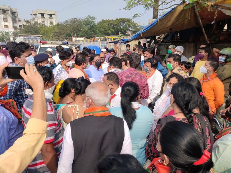 Muslim ruffians allegedly associated with Maha cabinet minister accused of encroaching Hindu houses in Mumbai’s Malwani: Details