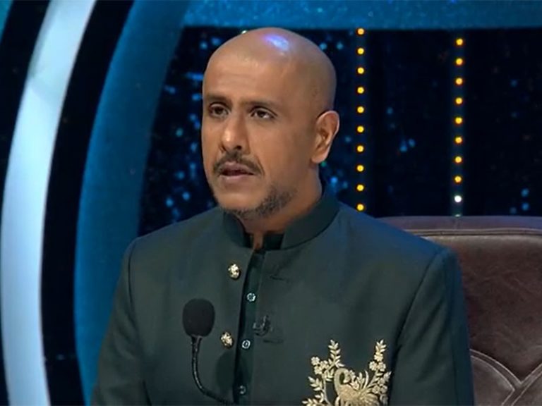 Pro-AAP musician Vishal Dadlani claims Lata Mangeshkar sang ‘Ae Mere Watan Ke Logon’ for Nehru in 1947. Here is how he is wrong