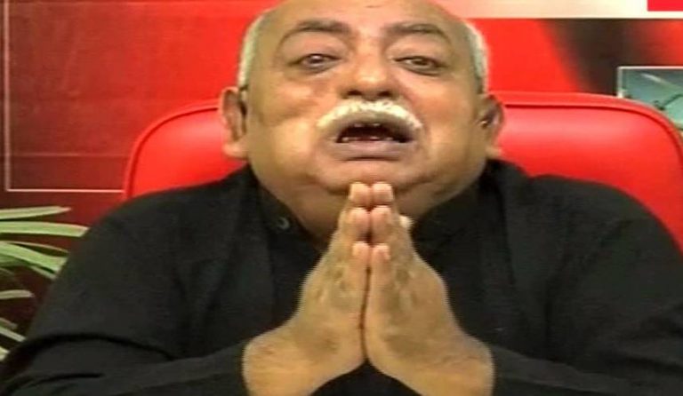 Poet Munawwar Rana incites mob to take down the Parliament, set crop godowns on fire