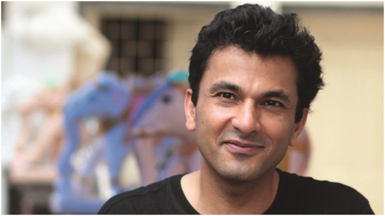 “Not forgetting this communication until death”: Chef turned filmmaker Vikas Khanna reveals how he was asked to pay for favourable reviews of his movie