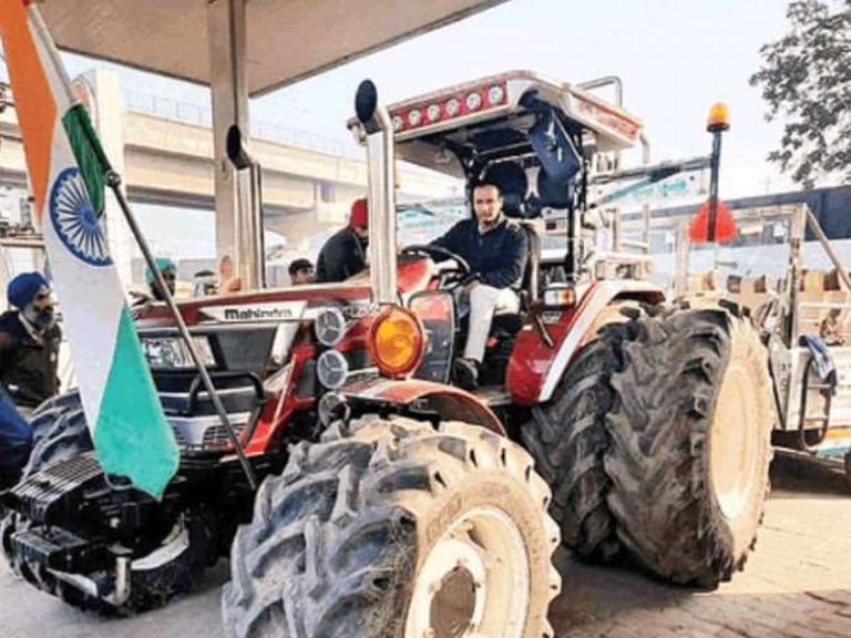 Protesting ‘farmer’ spends Rs 35 lakh to modify his tractor for Republic Day rally