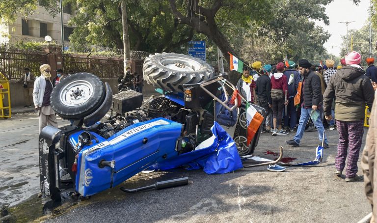 Cops tried to save the protestor whose tractor overturned but were prevented by other protestors: Reports