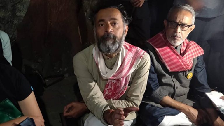 ‘Ichchhadhaari protester’ Yogendra Yadav and Maoist-linked ‘farmer leader’ threaten to target Republic Day if demands not met: Details