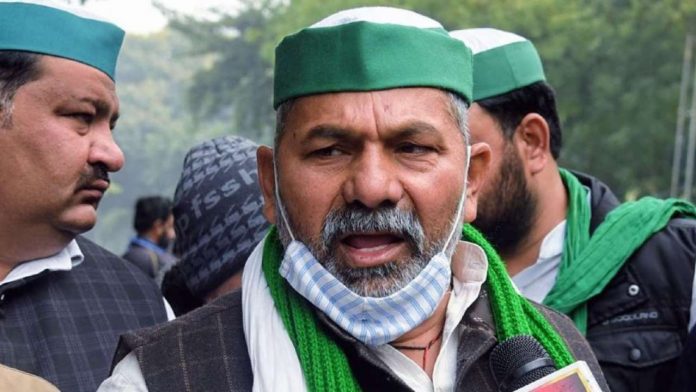 'Farmer' leader Rakesh Tikait threatens to set Gujarat free ahead of local body polls