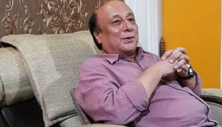 Left trolls abuse award-wapasi veteran for making a donation for the construction of Ram Mandir in Ayodhya