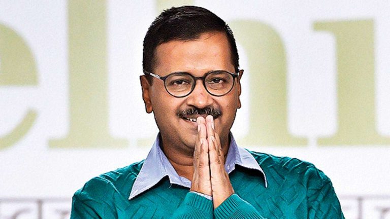 Arvind Kejriwal dons tinfoil hat to become conspiracy theorist, claims BJP workers hoisted flag at Red Fort
