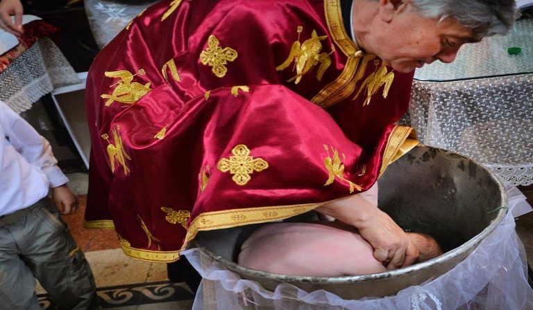 Romania: Orthodox Church under fire after child dies during baptism ceremony, manslaughter investigation against priest