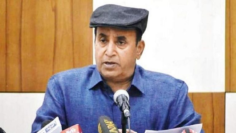 Maharashtra HM Anil Deshmukh rejects allegations levelled against him by Param Bir Singh regarding Sachin Vaze, to file defamation case