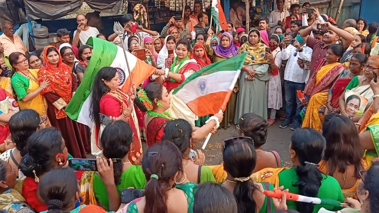 Watch: Trinamool Congress workers disrespect Indian flag at an election rally