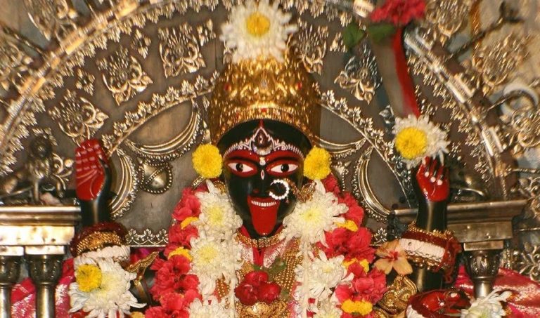 Bangladesh: Hindu temple attacked, Maa Kali idol burned down