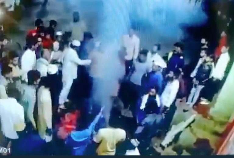 Maharashtra: Muslim mob stops Hindus from celebrating Holika Dahan in Akola, pours water to douse the ritualistic fire