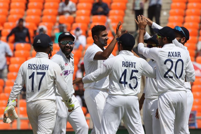 India smash England by an innings in 4th test, win series 3-1 to qualify for the World Test Championship final