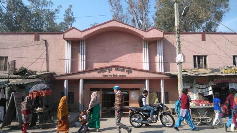 Delhi: Landowners move High Court after AAP Govt refuses to accept land they want to donate to build a school