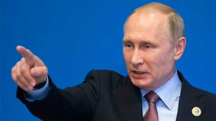 Shooting heard at Donetsk as Russia Ukraine crisis intensifies