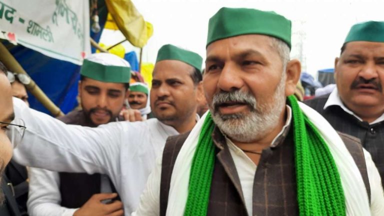 ‘Govt trying to suppress voice of farmers amidst COVID-19 spike’: Rakesh Tikait insists on carrying on his drama amidst deadly pandemic