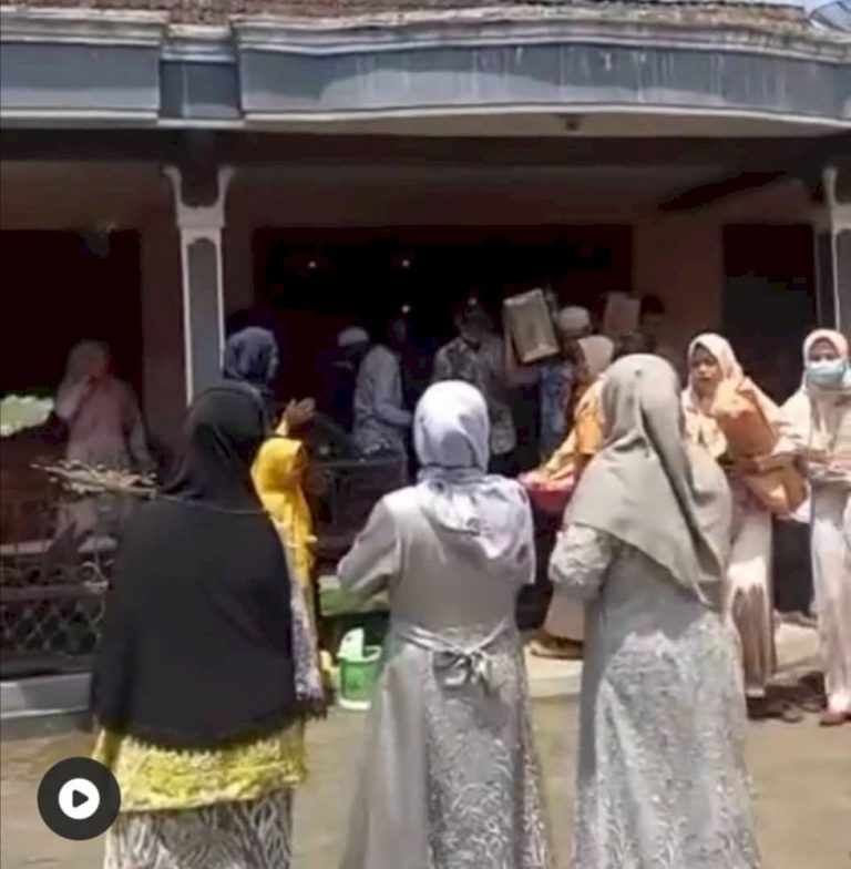 Indonesia: Man almost marries the wrong woman after Google Maps guides him to the wrong location