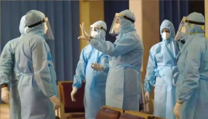 Govt temporarily halts new registration of frontline and healthcare workers for Covid vaccination. Here is why