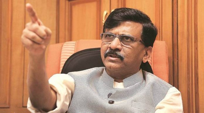 Netizens slams Sanjay Raut for threatening Kannadigas in Mumbai, BJP calls his remarks 'anti-national'