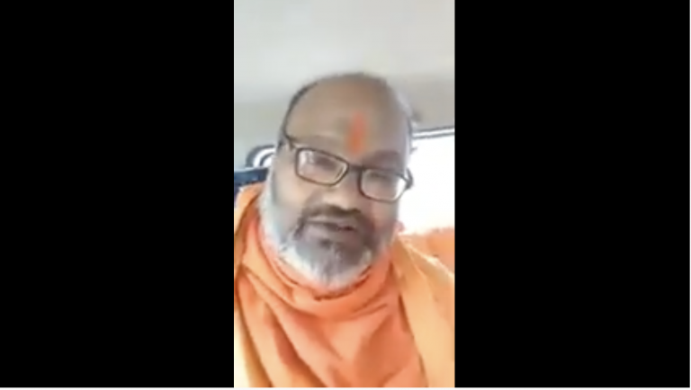 Dasna priest Yati Narsinghanand not arrested, viral video is old. Read details