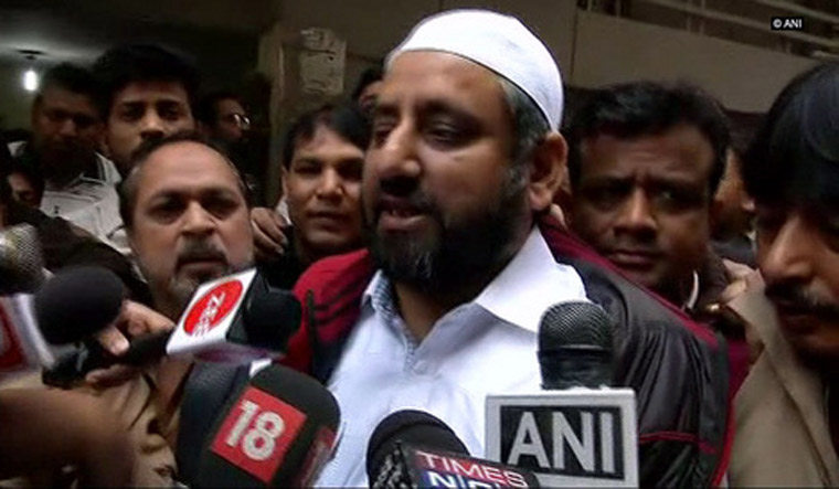 Twitter removes AAP MLA Amanatullah Khan’s tweet calling for beheading of Yati Narasinghanand Saraswati over ‘blasphemy’