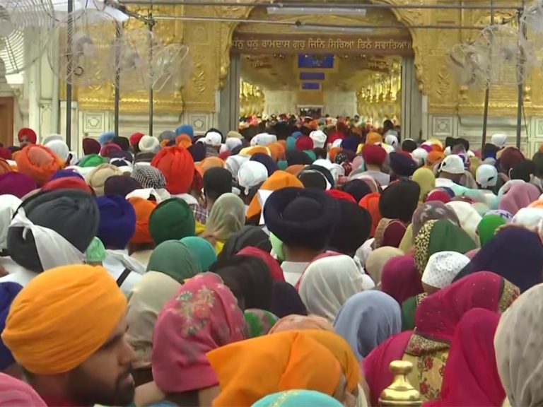 Fact-check: Is Shiromani Gurudwara Prabandhak Committee asking devotees to enter Harmandir Sahib without a mask?