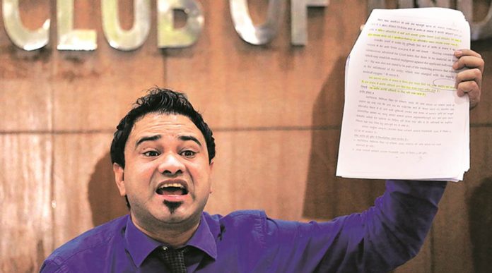 Gorakhpur tragedy accused Dr Kafeel Khan asks people to use steroids as 'self medication' to manage COVID