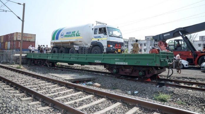 'Oxygen Express' to carry O2-loaded trucks from plants to required areas