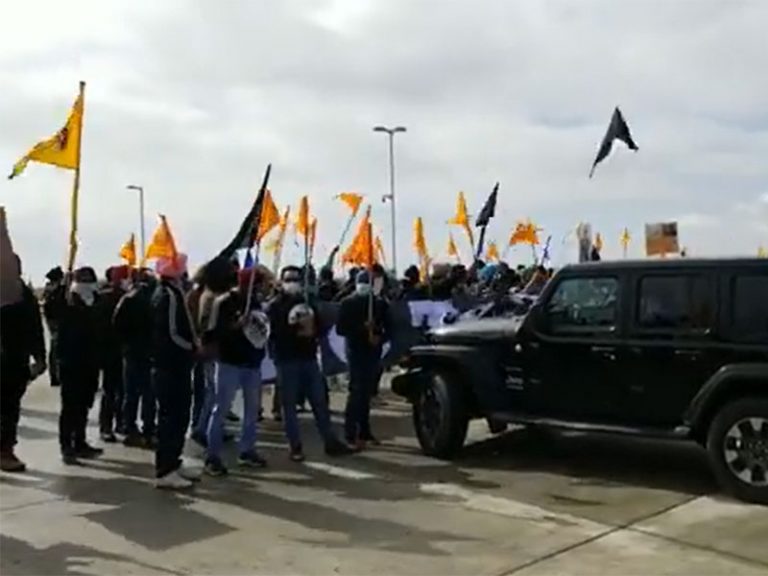 Canada: Protesters opposing farm laws disrupt Holi celebrations in Edmonton, Khalistani flags spotted