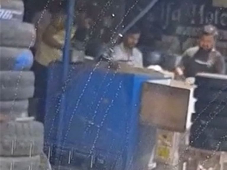 Haryana: Gurugram Police files case against Dhaba owner and cook for spitting on Tandoori rotis