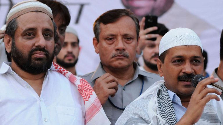 While Arvind Kejriwal spends crores to prove his ‘Hindu’ credentials, his minister Amanatullah Khan calls them ‘fungus’