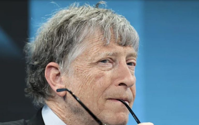 Bill Gates had stepped down as director of Microsoft while his affair with an employee was being probed: Report