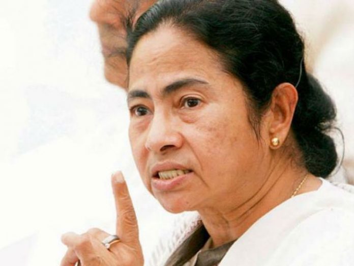 Mamata Banerjee refuses to release her Chief Secretary