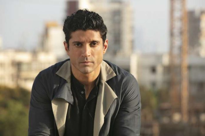 Farhan Akhtar Covid-19 vaccine