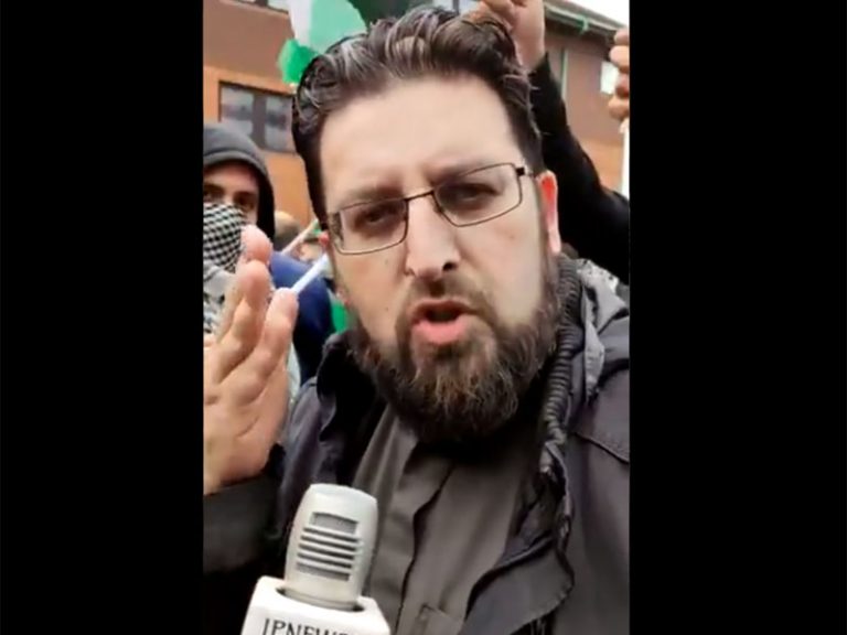 Pro-Palestine Islamists march on British streets, call for a united attack on Israel by Muslim nations
